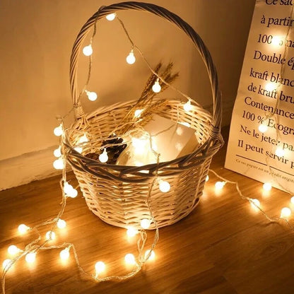 Globe String Lights - Warm Retro Ambiance